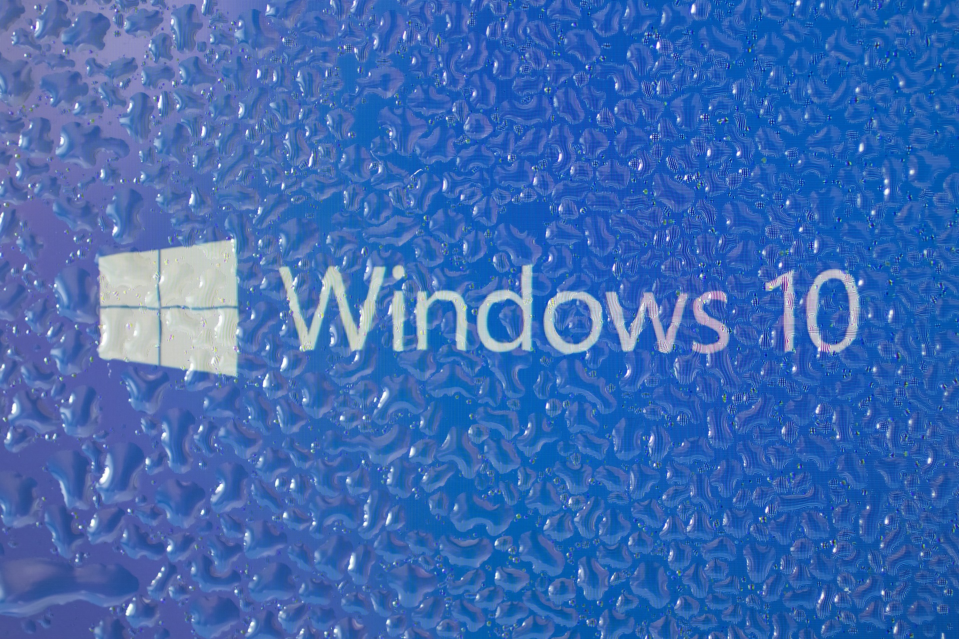 What tools to use if you want to uninstall programs on Windows 10