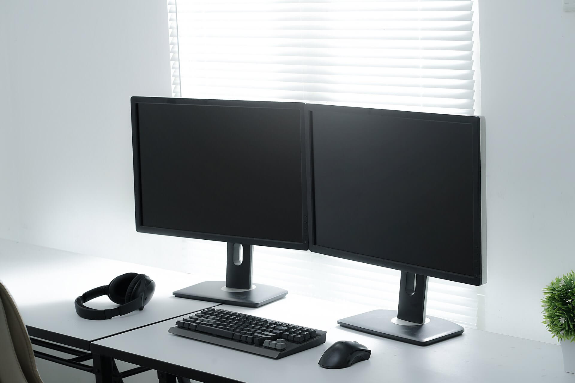 How to Move an Application to the Other Monitor