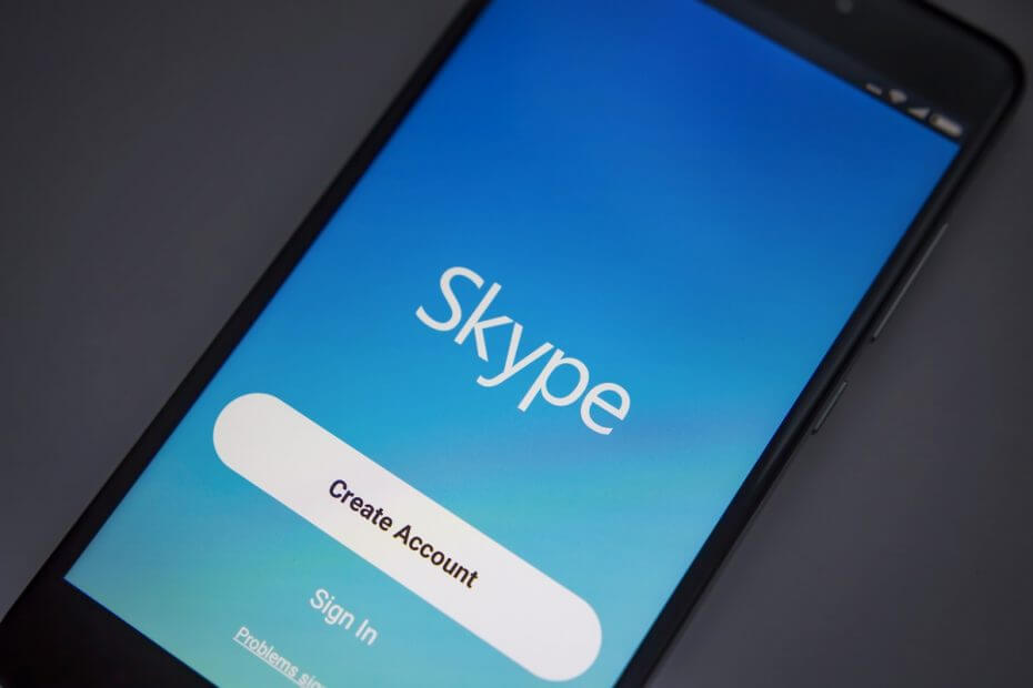 allow skype to access camera windows 10