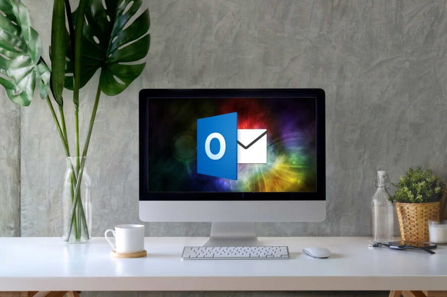 microsoft outlook crashes when opening email