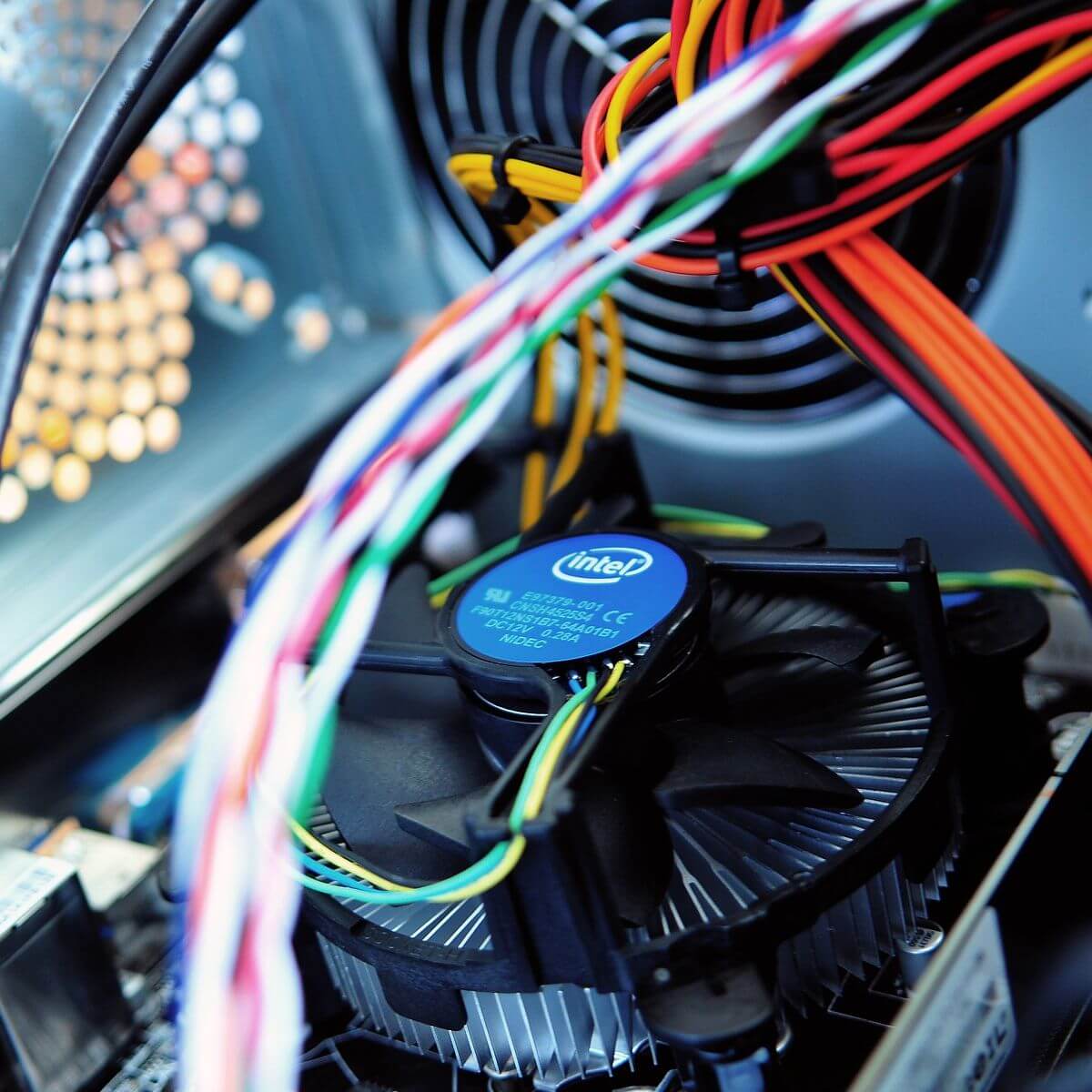 Can't access BIOS on Win 7 and Win 10 - Computer parts fan