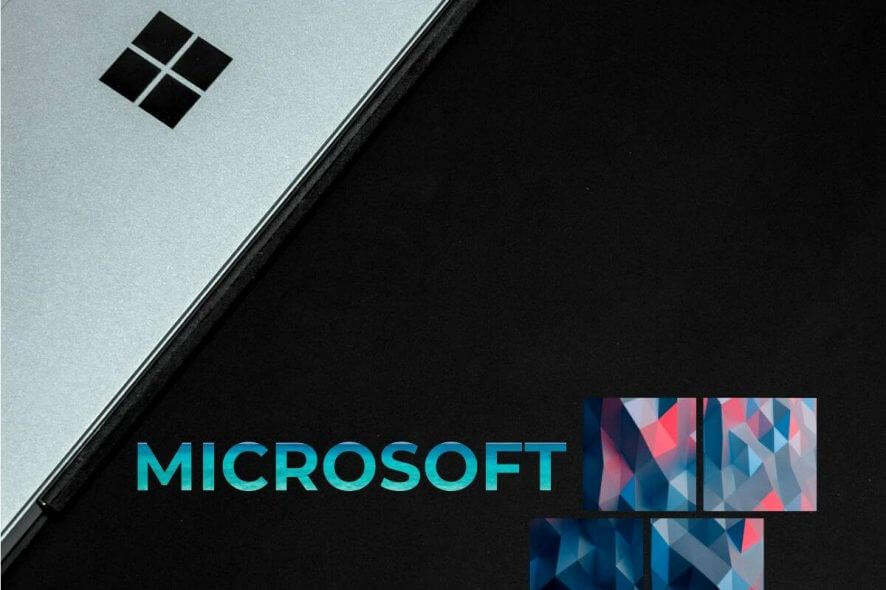 Microsoft Internet Games not working - laptop on desk