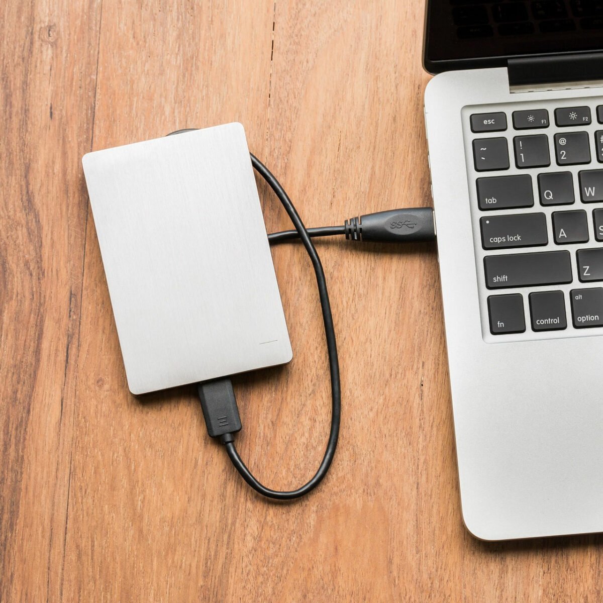 easy to use external hard drive for pc