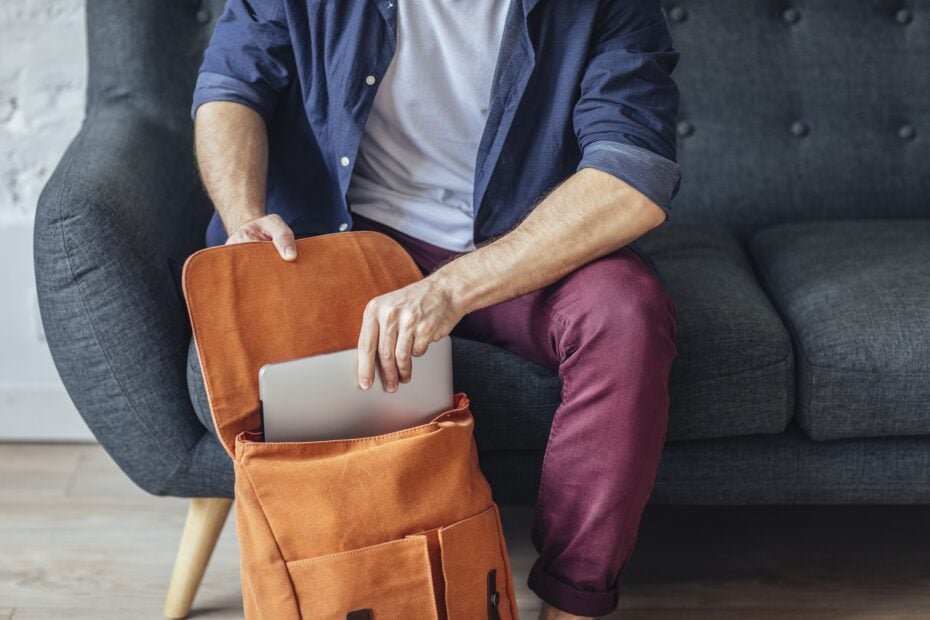 8 Best Laptop Backpacks For Gamers [Top Picks]