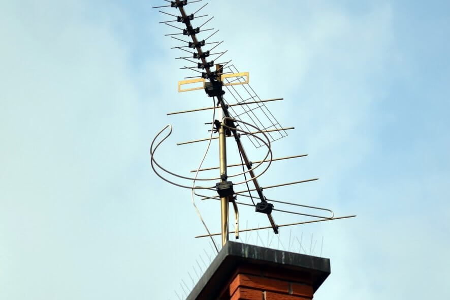 best antenna to pick up local channels