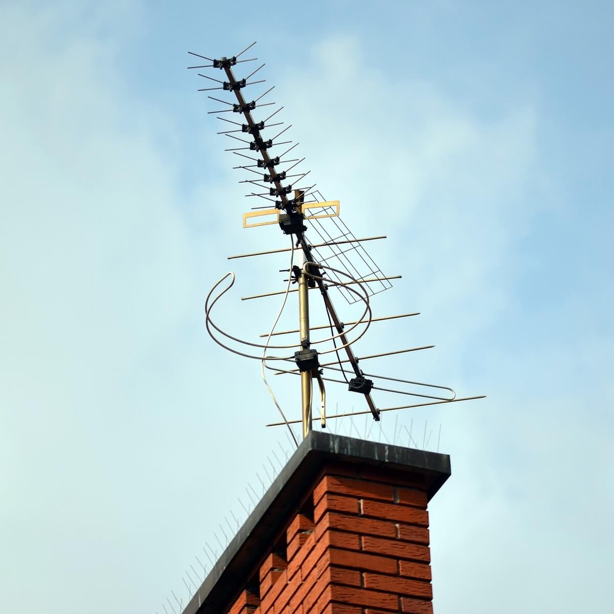best antenna to pick up local channels