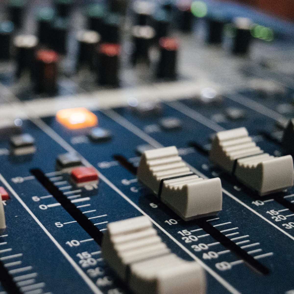 best audio mixer streaming video editing