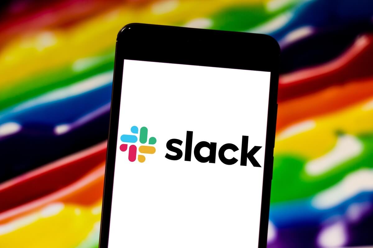 how can I link slack to twitter