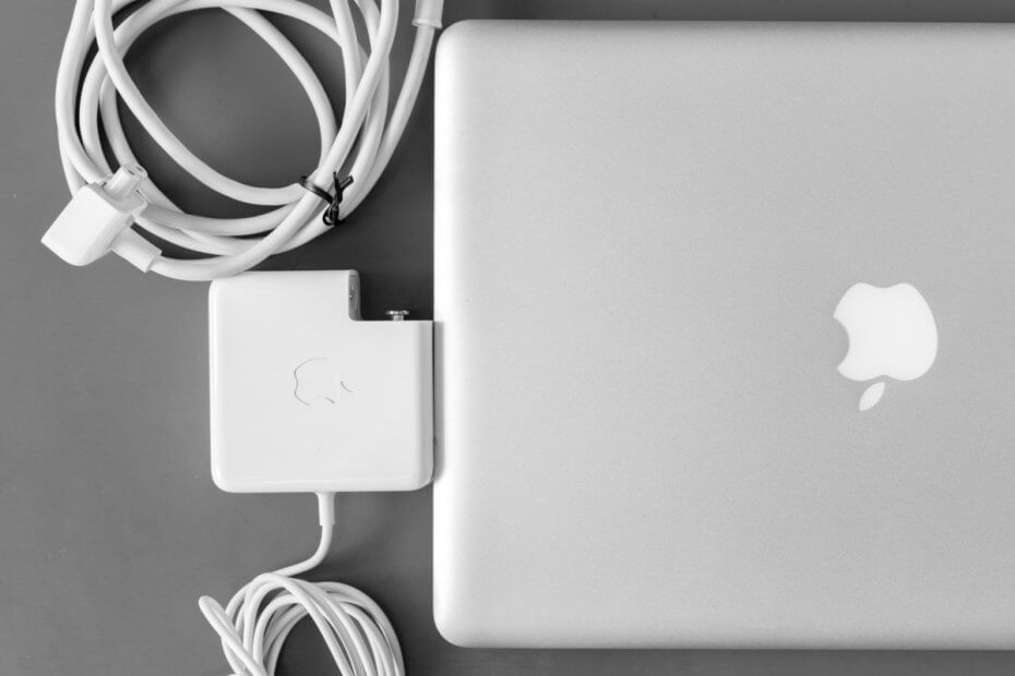 MacBook is connected but isn't charging? Here's the fix