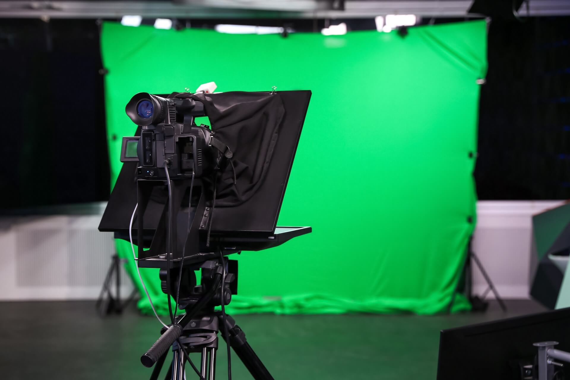 best video editing software for windows 10 green screen