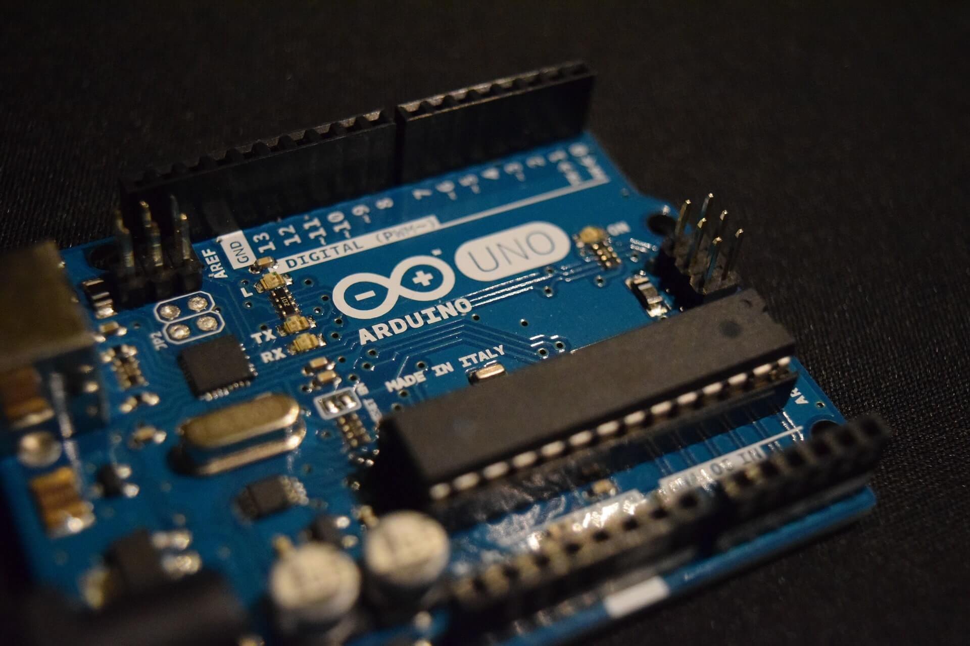 Arduino IDE Download: What is it & how to update it?