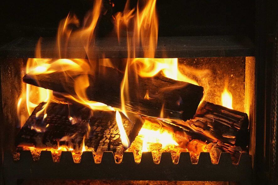 screensaver animated fireplace