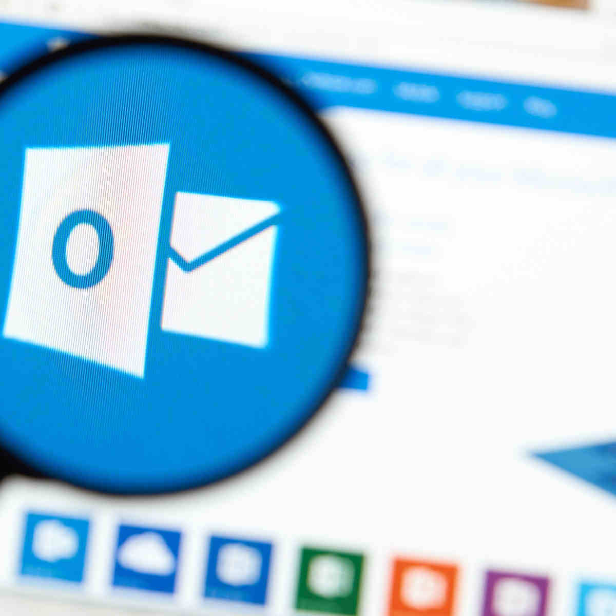 Outlook address book search bug