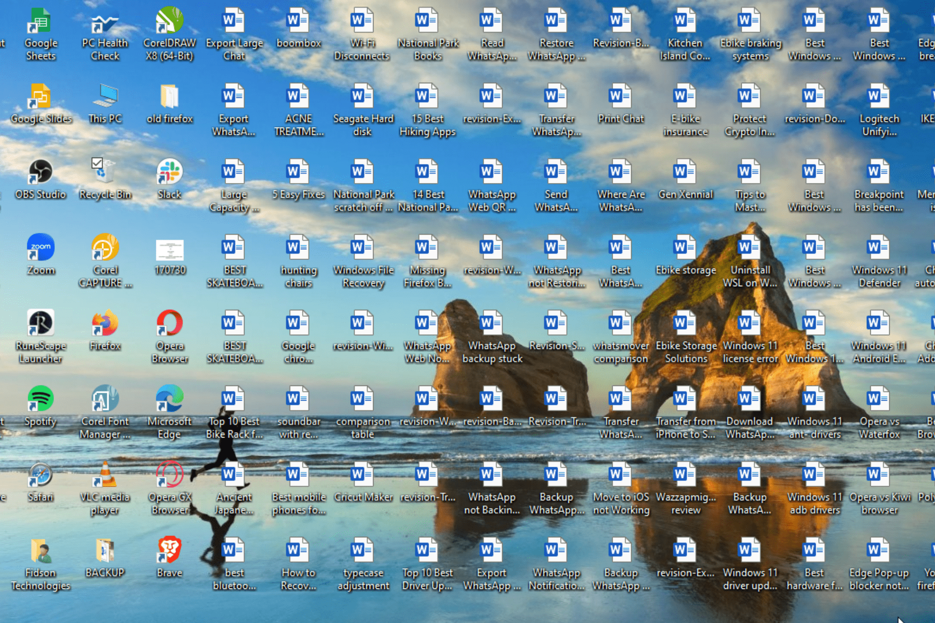 desktop icons not showing up windows 10