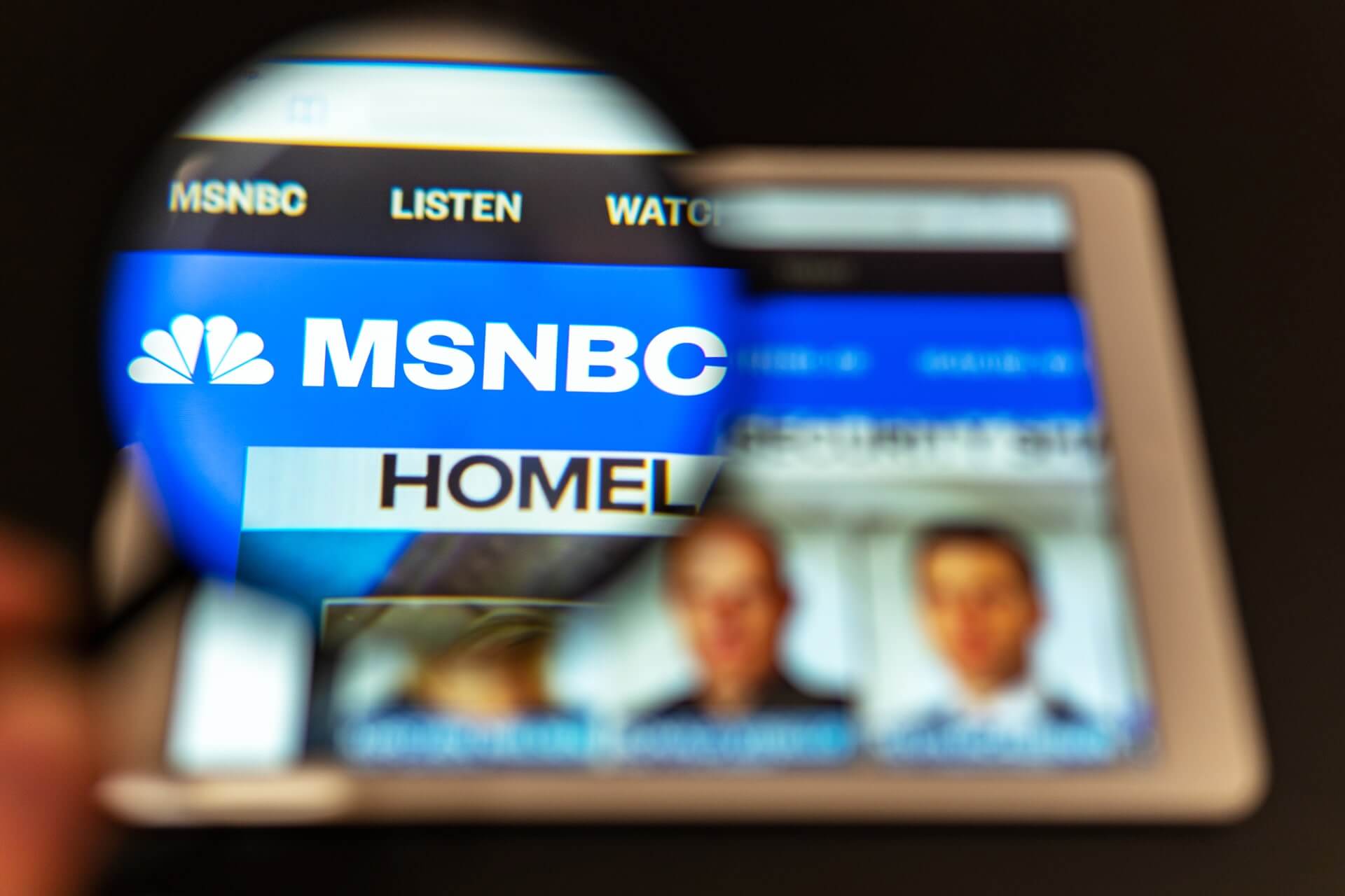 how to watch MSNBC online