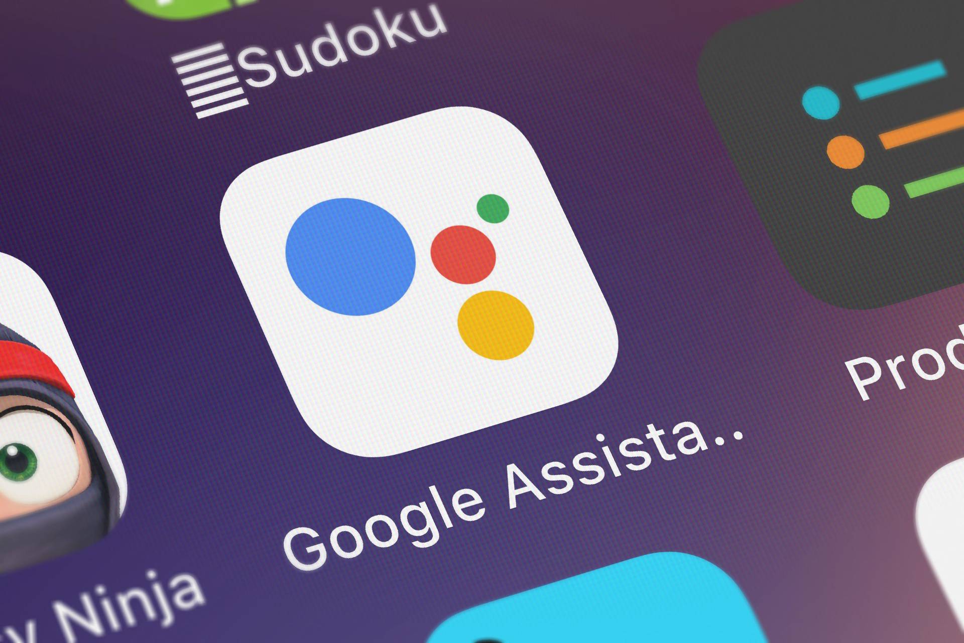 google assistant popping up
