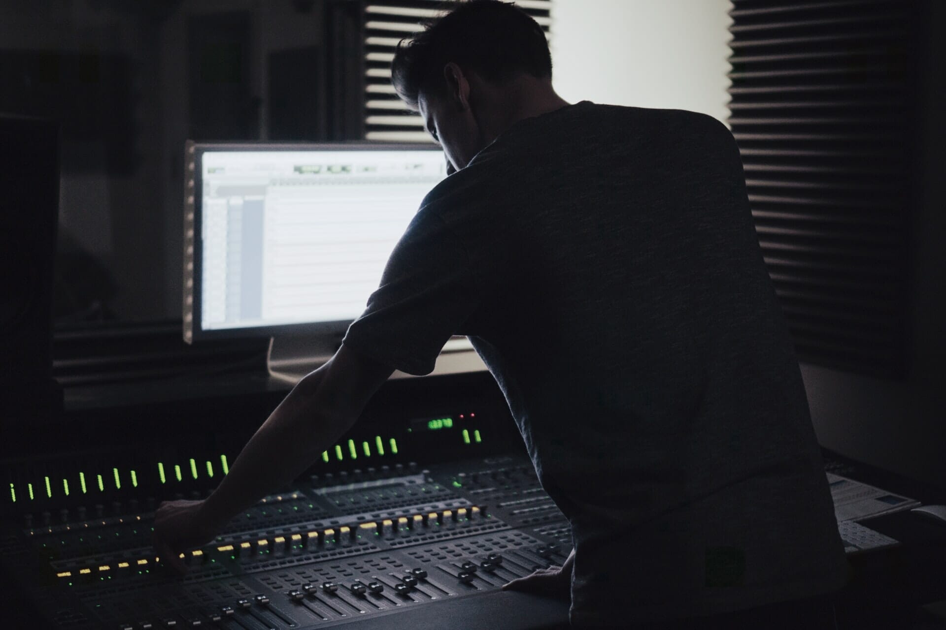 studio mastering and mixing service