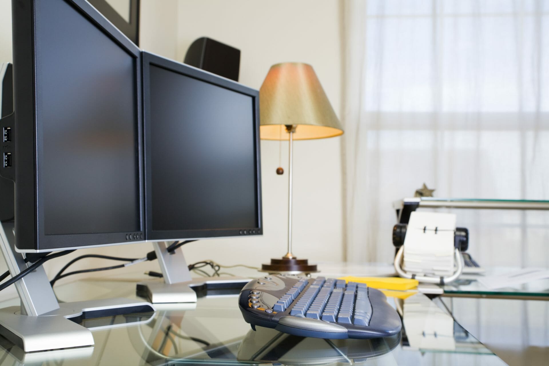 triple computer monitor mount