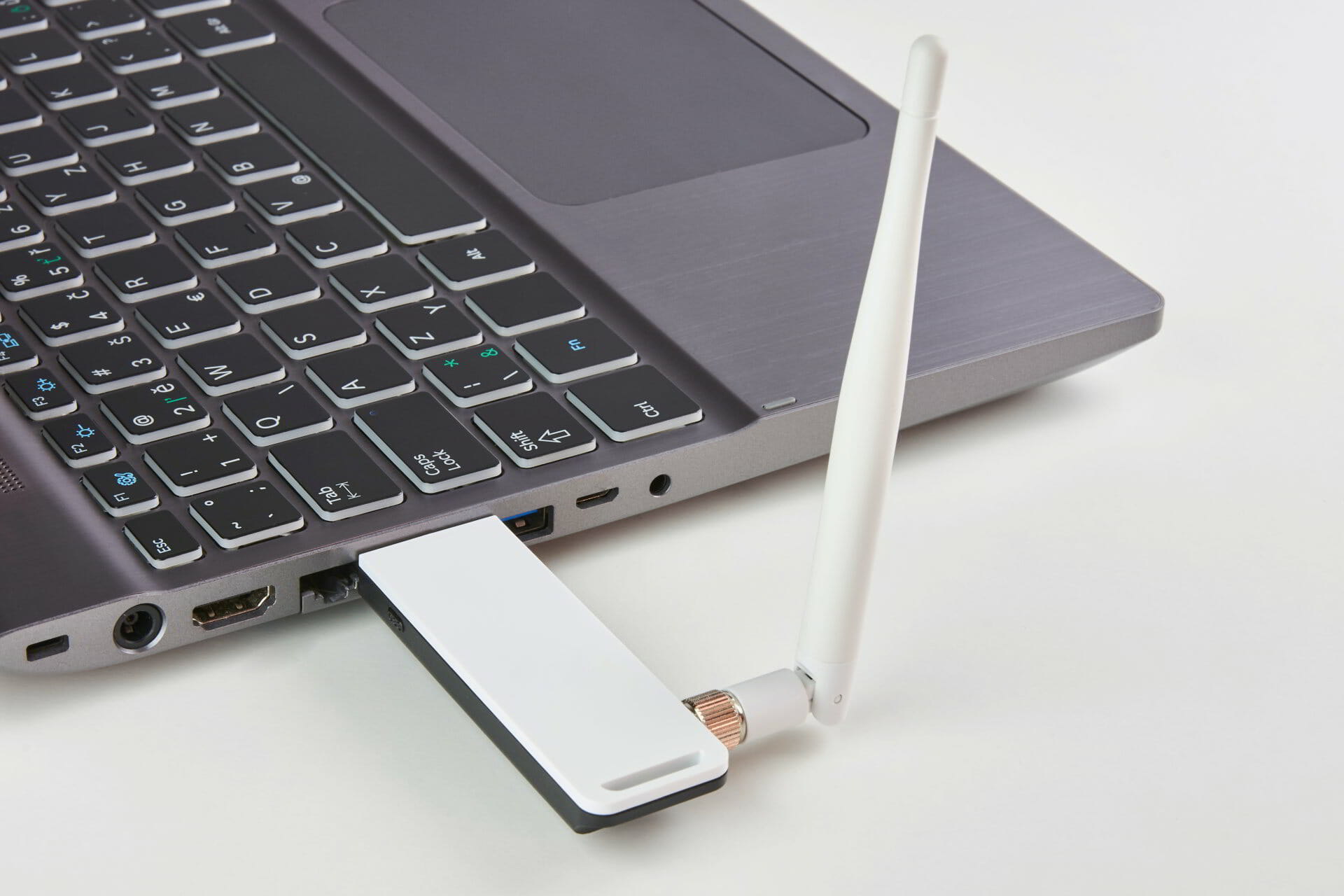 best-wi-fi-adapters-compatible-with-linux-usb-wireless