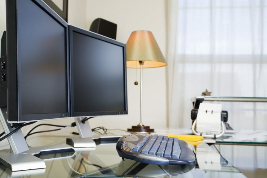 How to use dual monitors with remote desktop [Windows 10/11]