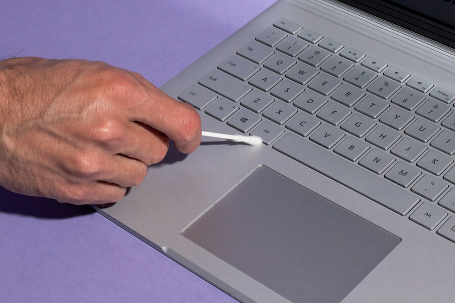 touchpad cleaning 