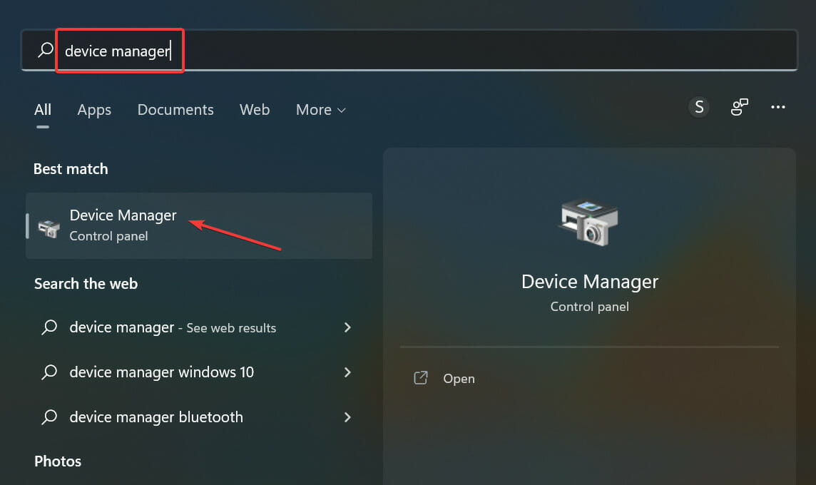 Launch Device Manager to fix windows 11 green screen error