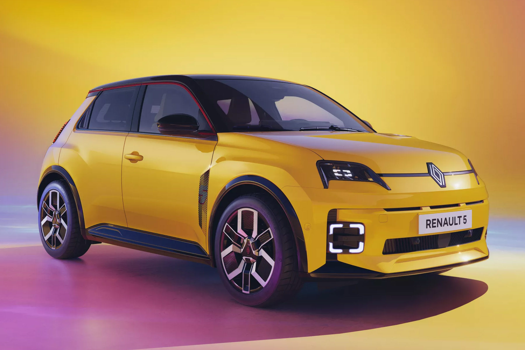 Renault introduces the fully electric Renault 5, comes with the Vivaldi web browser